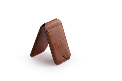 Genuine Leather Stand Card Holder for MagSafe-Compatible Phones　本革製カードホルダースタンド